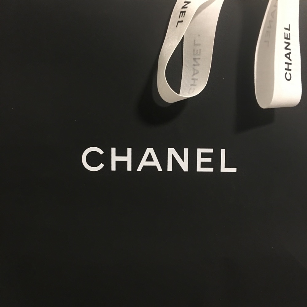 Paper bag - $35 each - Picture 5 of 10